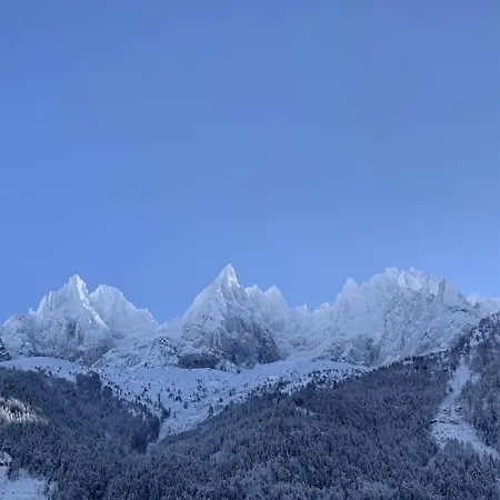 Daire Chamonix, Charming & Balcony *